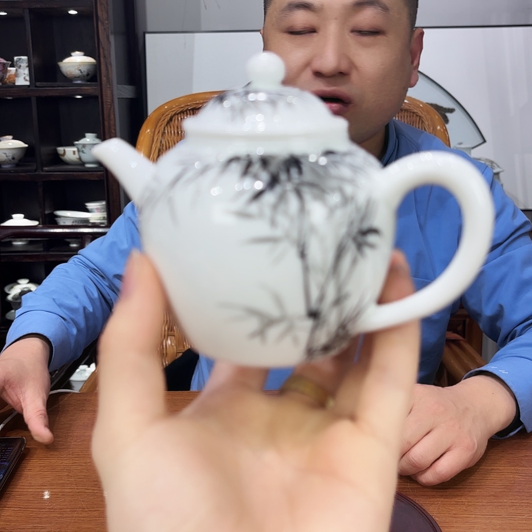 俺*强哦哦哦哦哦哦哦哦哦哦哦哦你