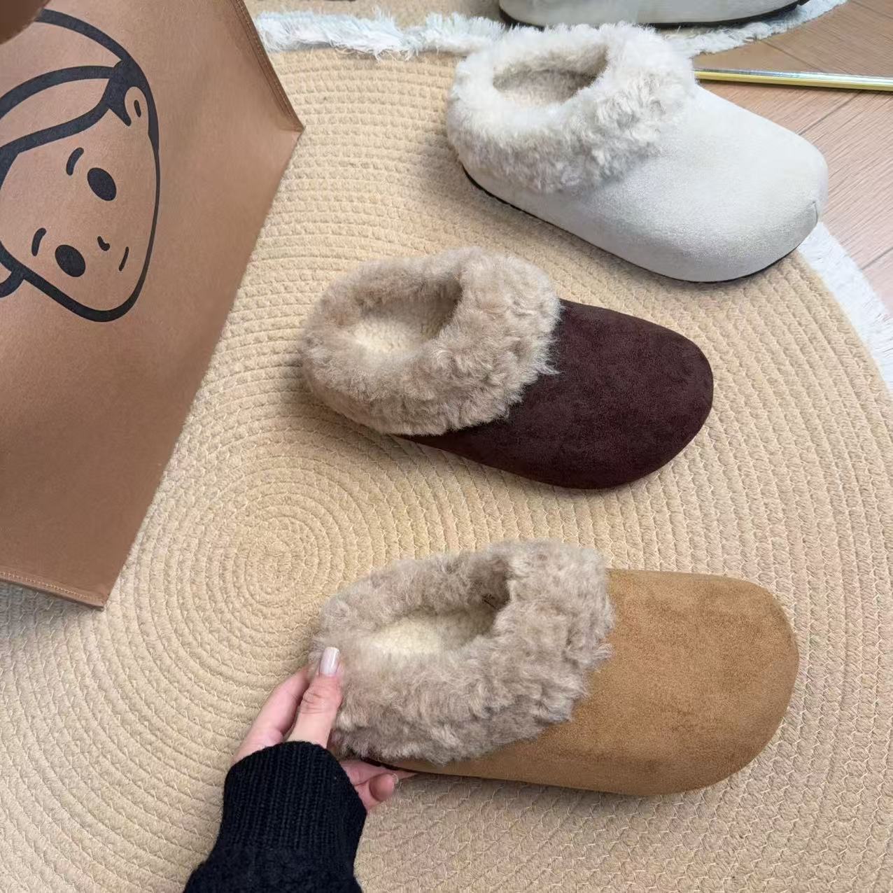 卷卷毛~厚底保暖加绒毛毛包头拖2025冬季新款软底防滑增高勃肯鞋
