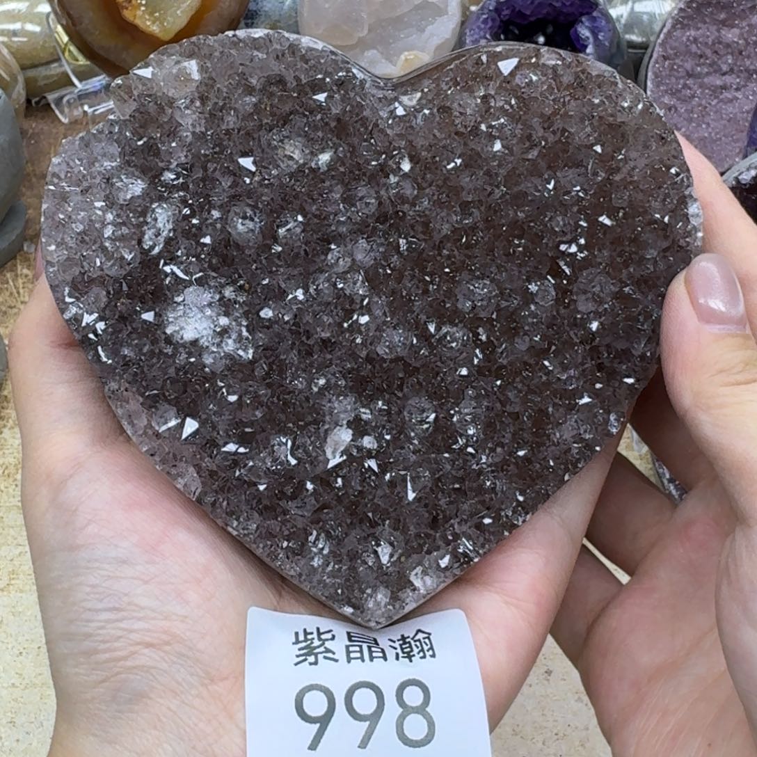 玛瑙/玉髓未镶嵌珠宝奇石