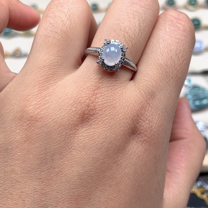 翡翠未镶嵌戒指戒指