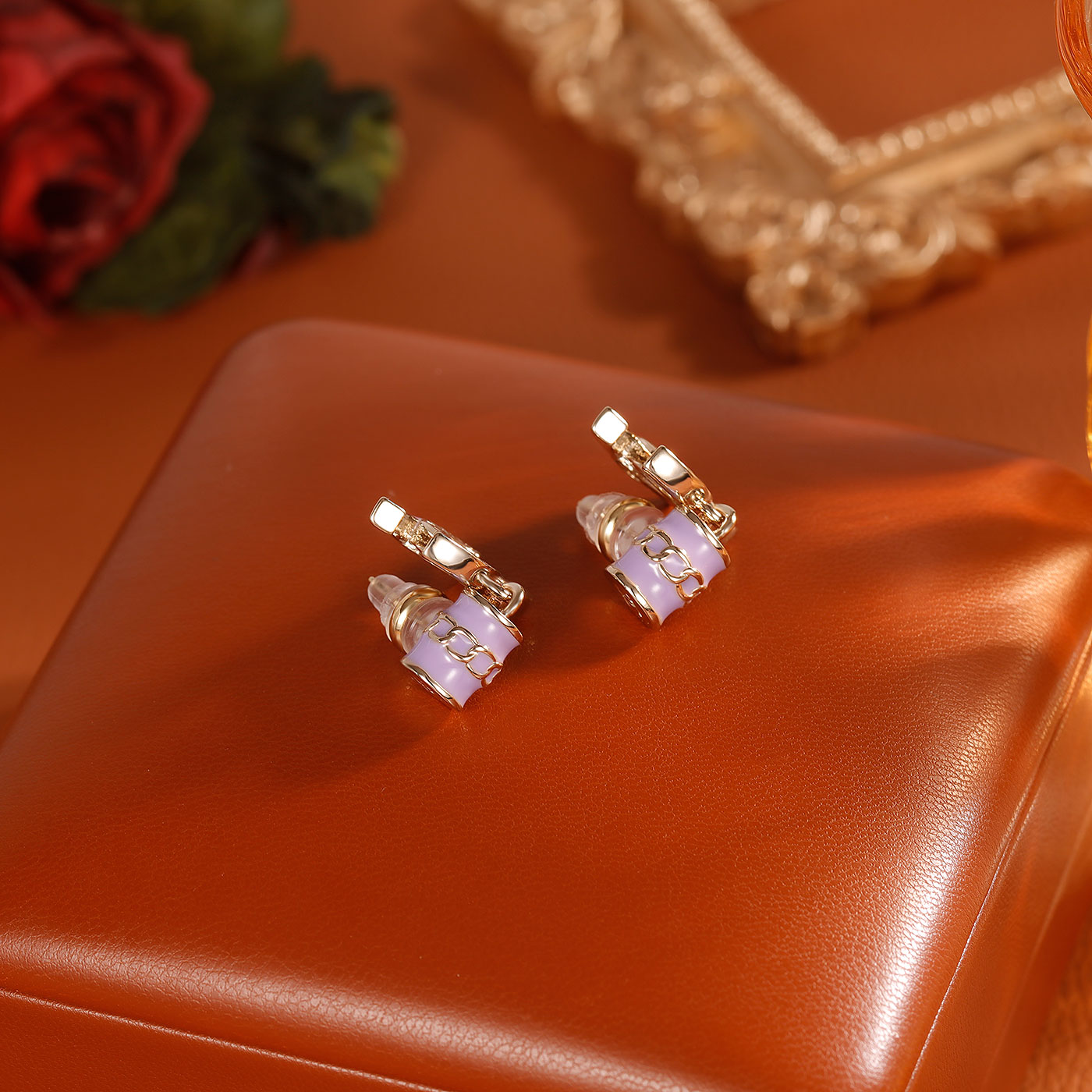 合金耳饰 【5546】法式轻奢小香风紫色水桶耳环气质耳饰女小众耳饰x