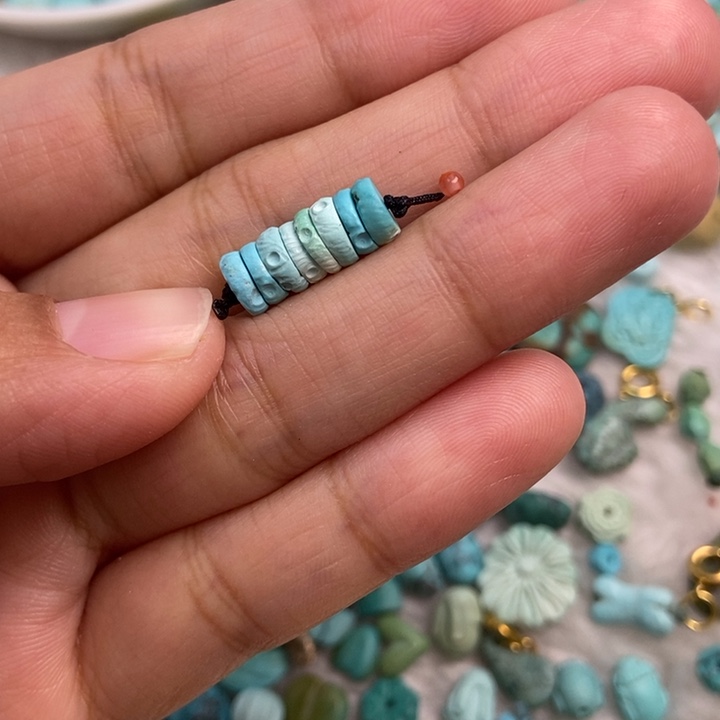南红玛瑙未镶嵌珠宝奇石