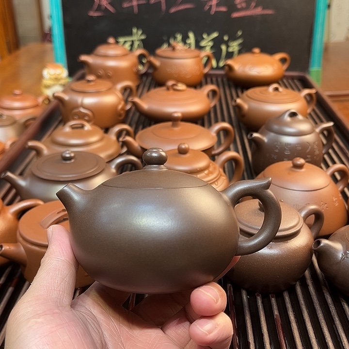 紫砂茶壶老紫泥圆珠240cc