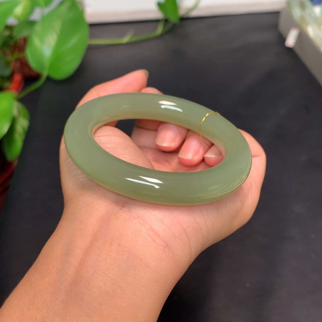 和田玉手镯未镶嵌54