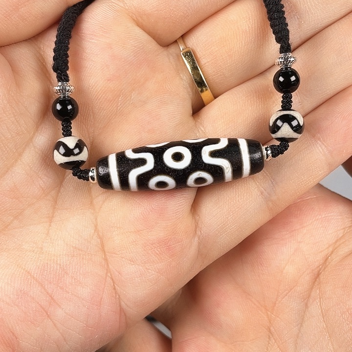 玛瑙/玉髓颈饰合金