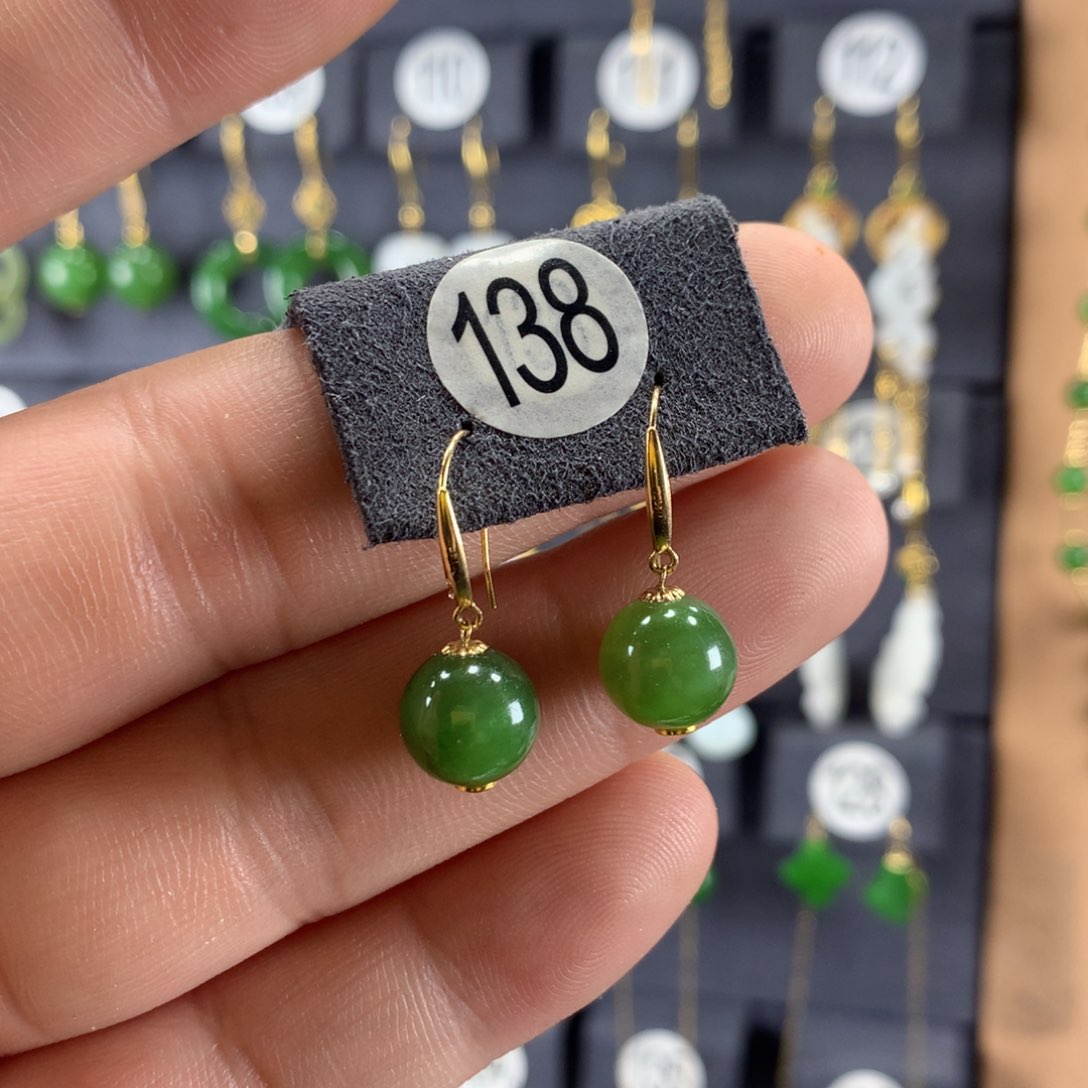 和田玉耳饰18K金镶嵌