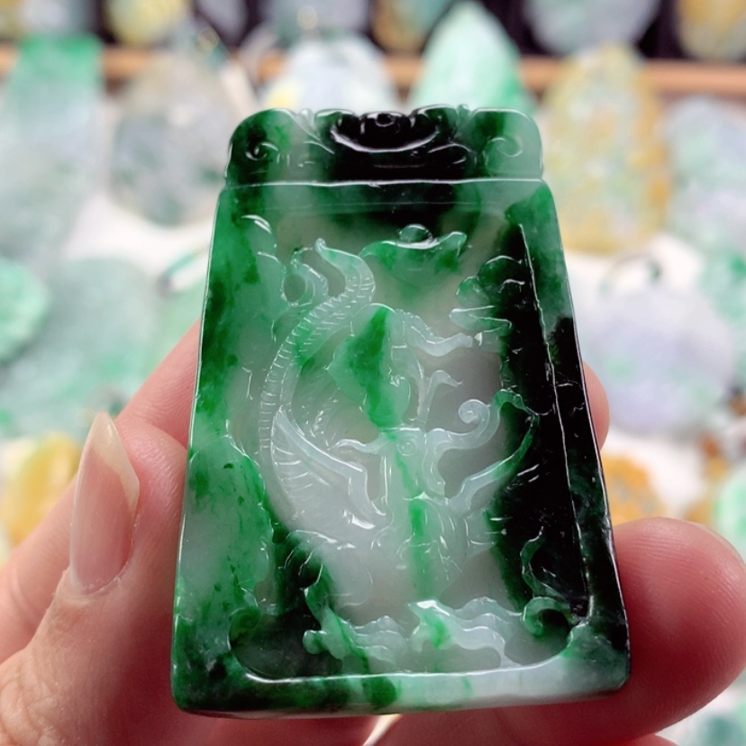 【闪购商品】翡翠吊坠(不含链)未镶嵌