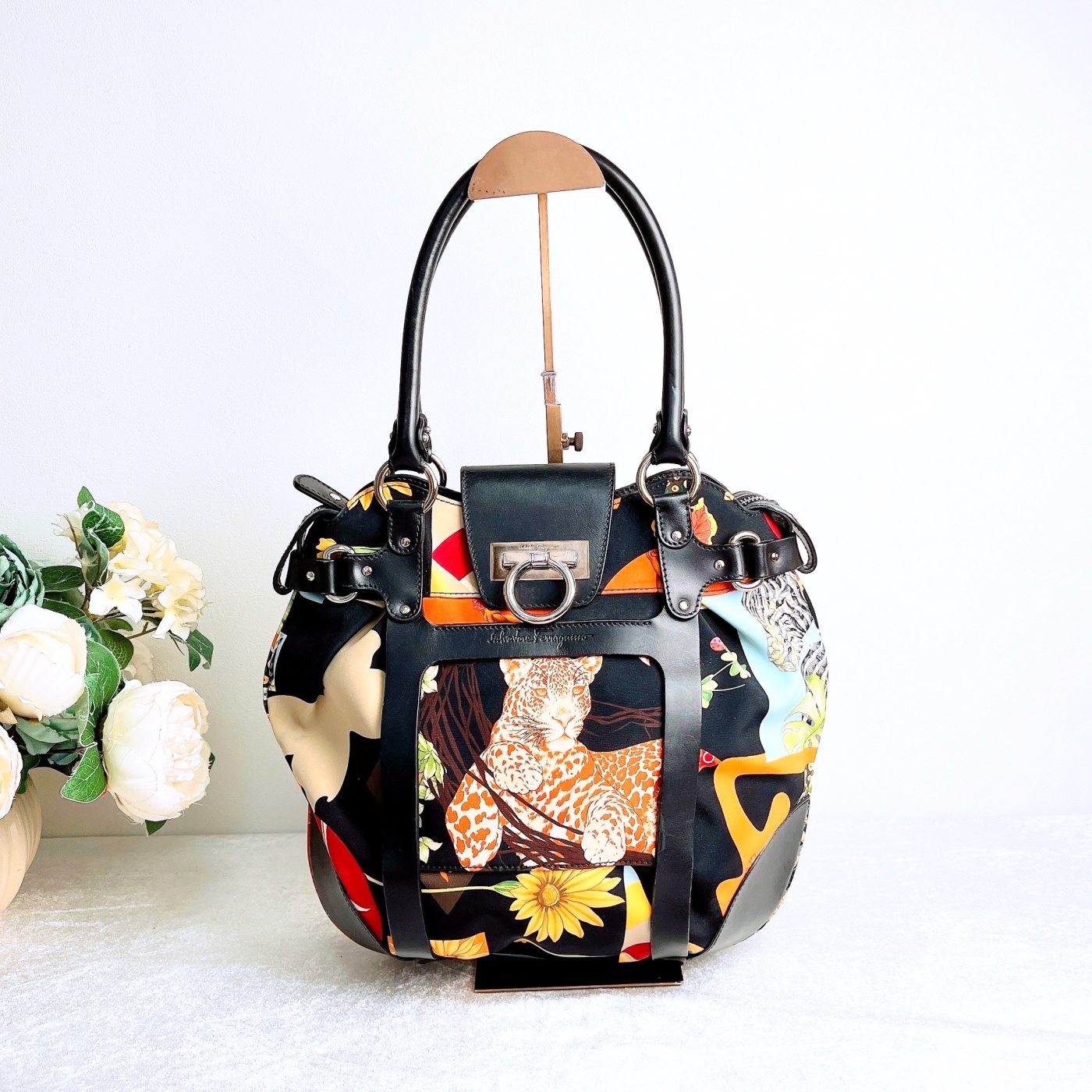 95新 FERRAGAMO/菲拉格慕 丛林系列腋下包/Xsps10782