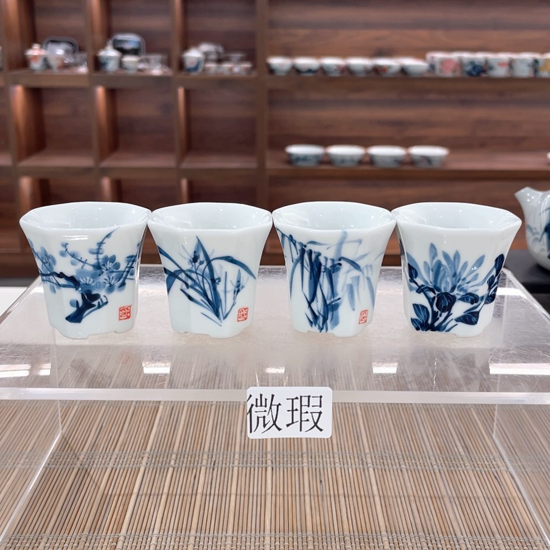 釉下手绘茶具微瑕