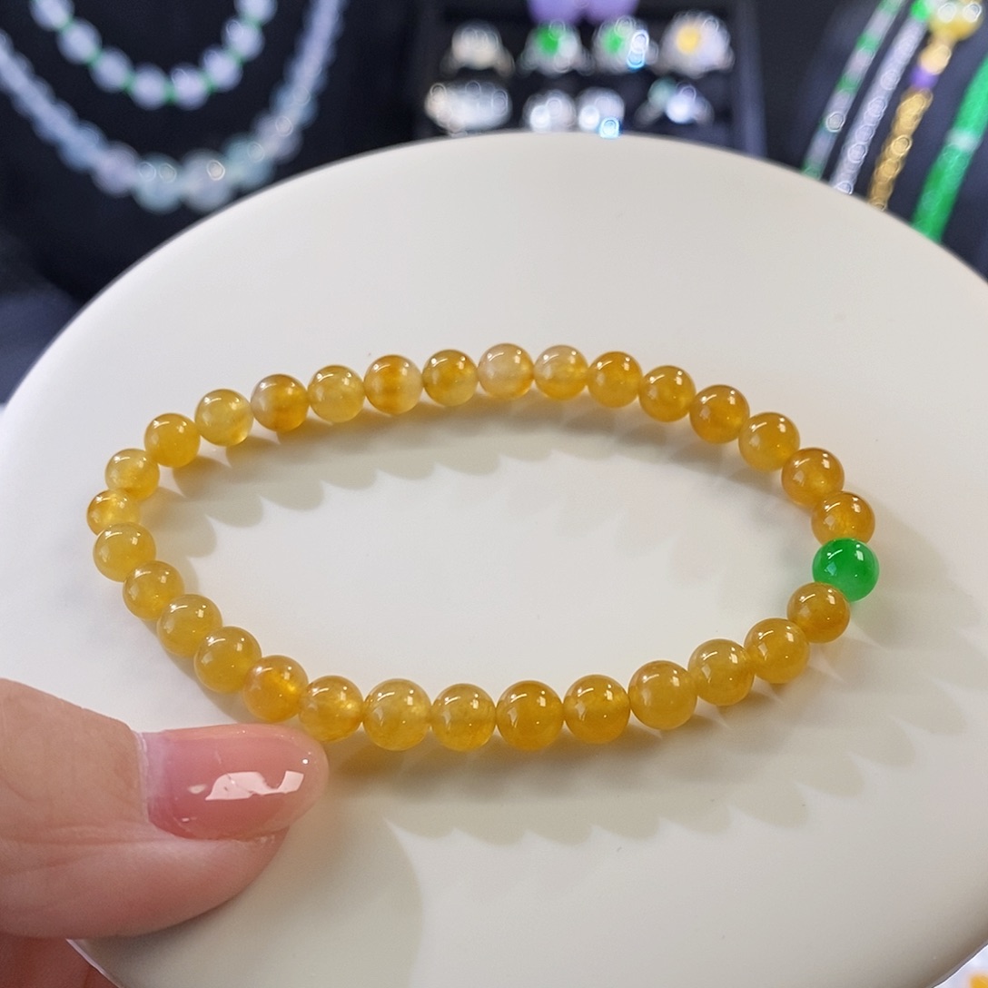 翡翠把件未镶嵌单圈