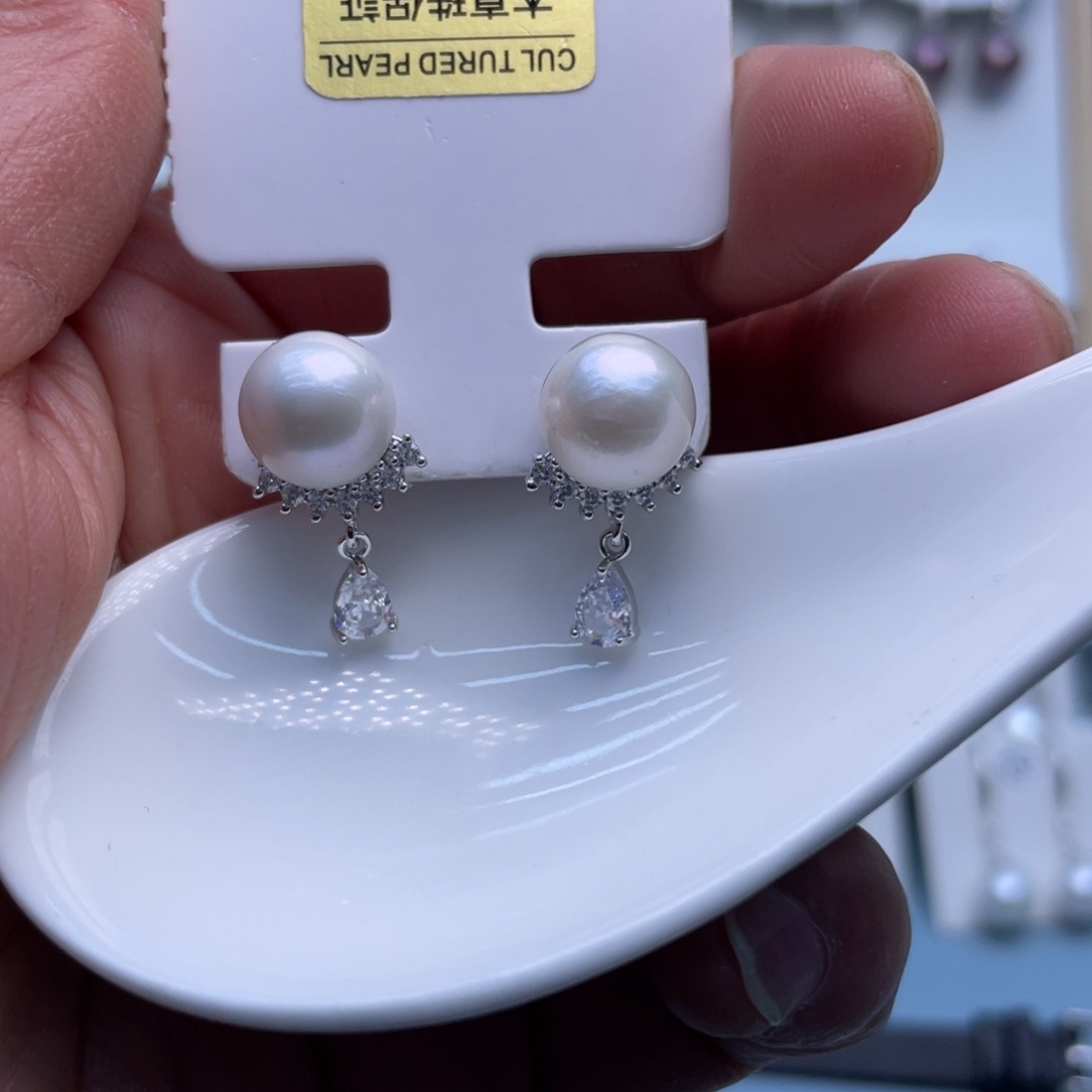 耳饰未镶嵌淡水珍珠