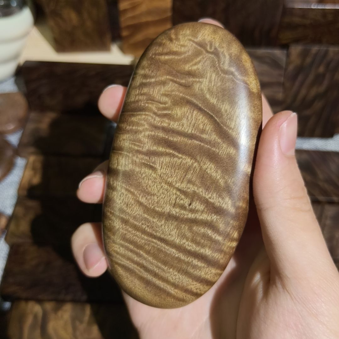 餐***神金丝楠金丝楠木小叶桢楠