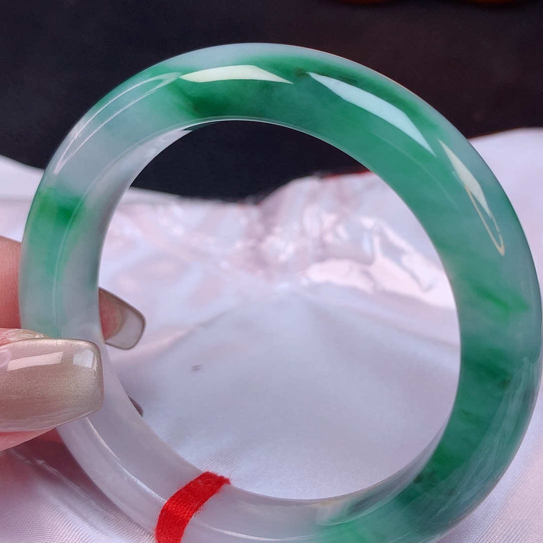 翡翠手镯未镶嵌54 翡翠手镯