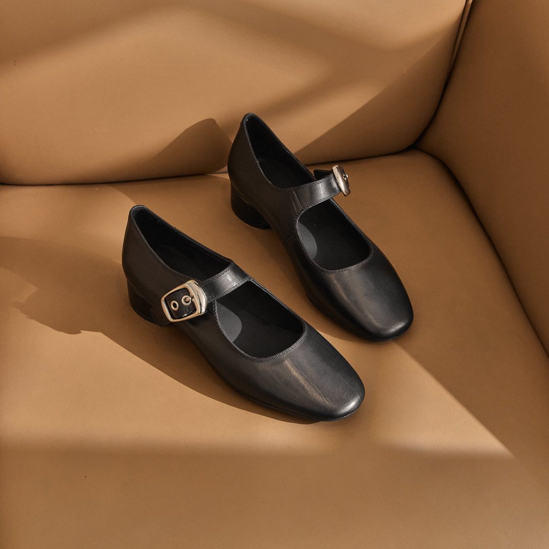 T97春季新款英伦风粗跟浅口一字带气质复古百搭圆头真皮单鞋G757