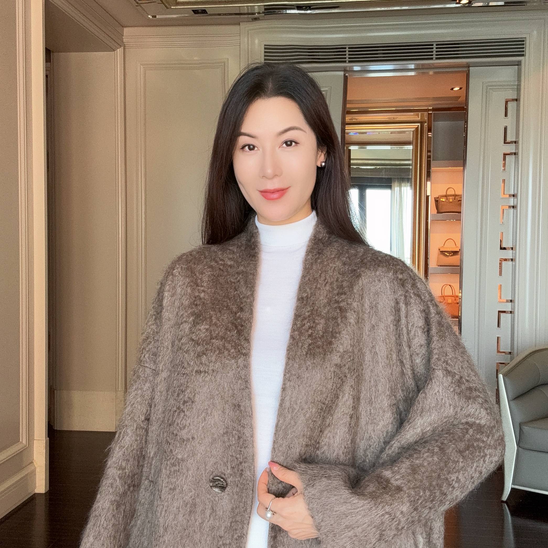 希琳【精品高奢】超细牦牛绒大衣外套CD2168150