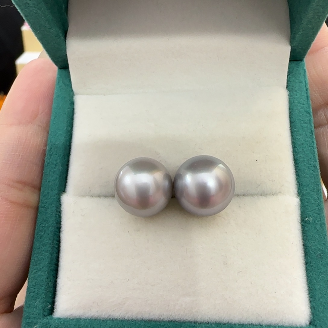 未镶嵌海水珍珠耳环