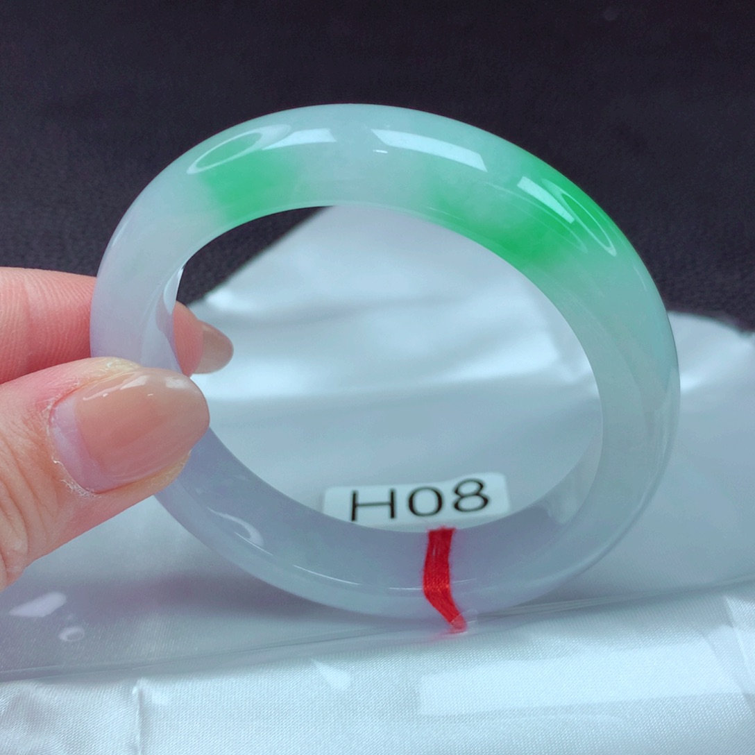 翡翠手镯未镶嵌手镯88