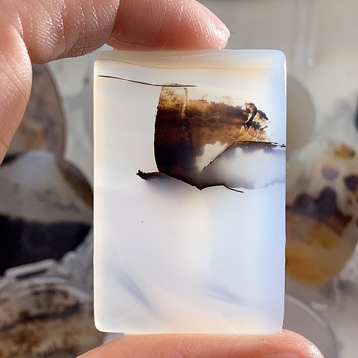 玛瑙/玉髓颈饰未镶嵌