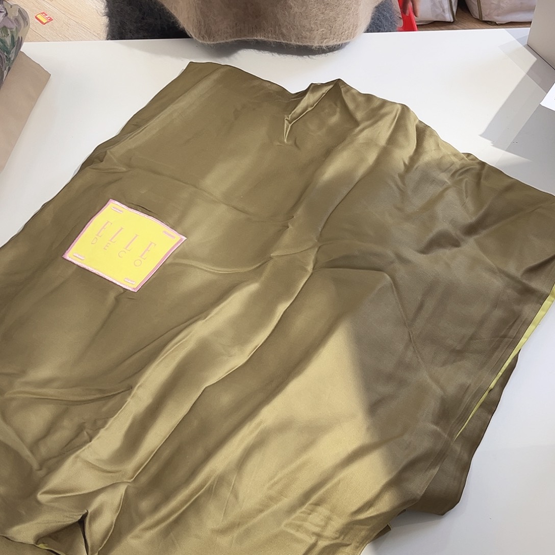 天丝绿雨云烟200*230