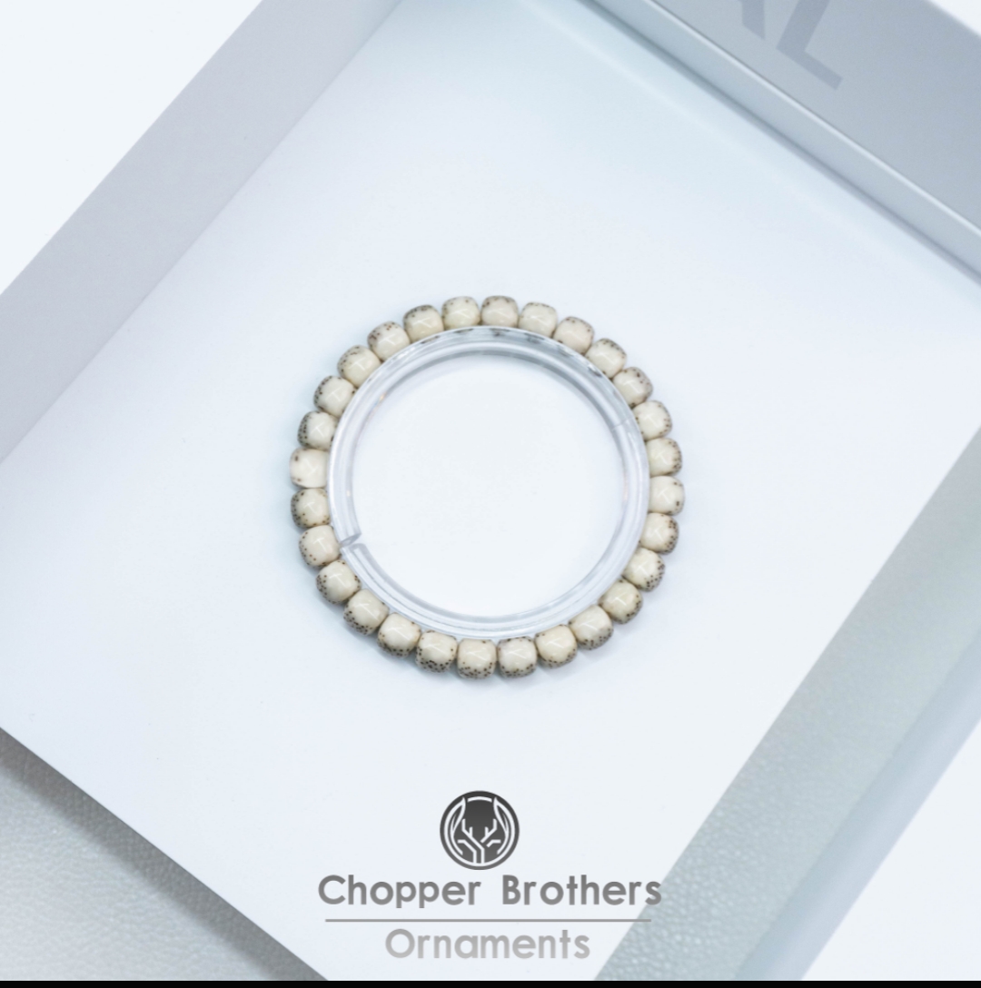 118 SSS石玉料大白鲨河豚星月菩提手串 8×7mm