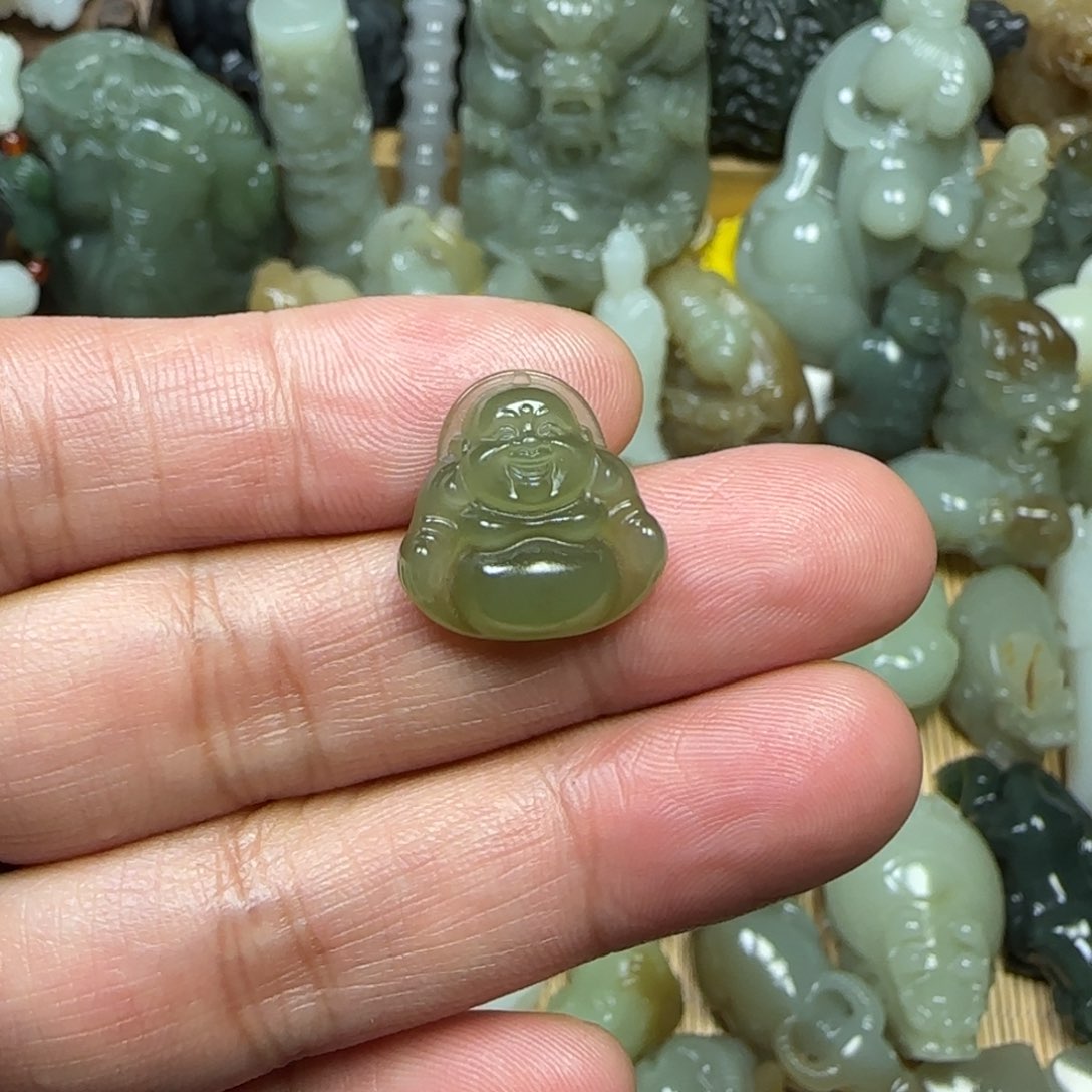 未镶嵌和田玉挂件