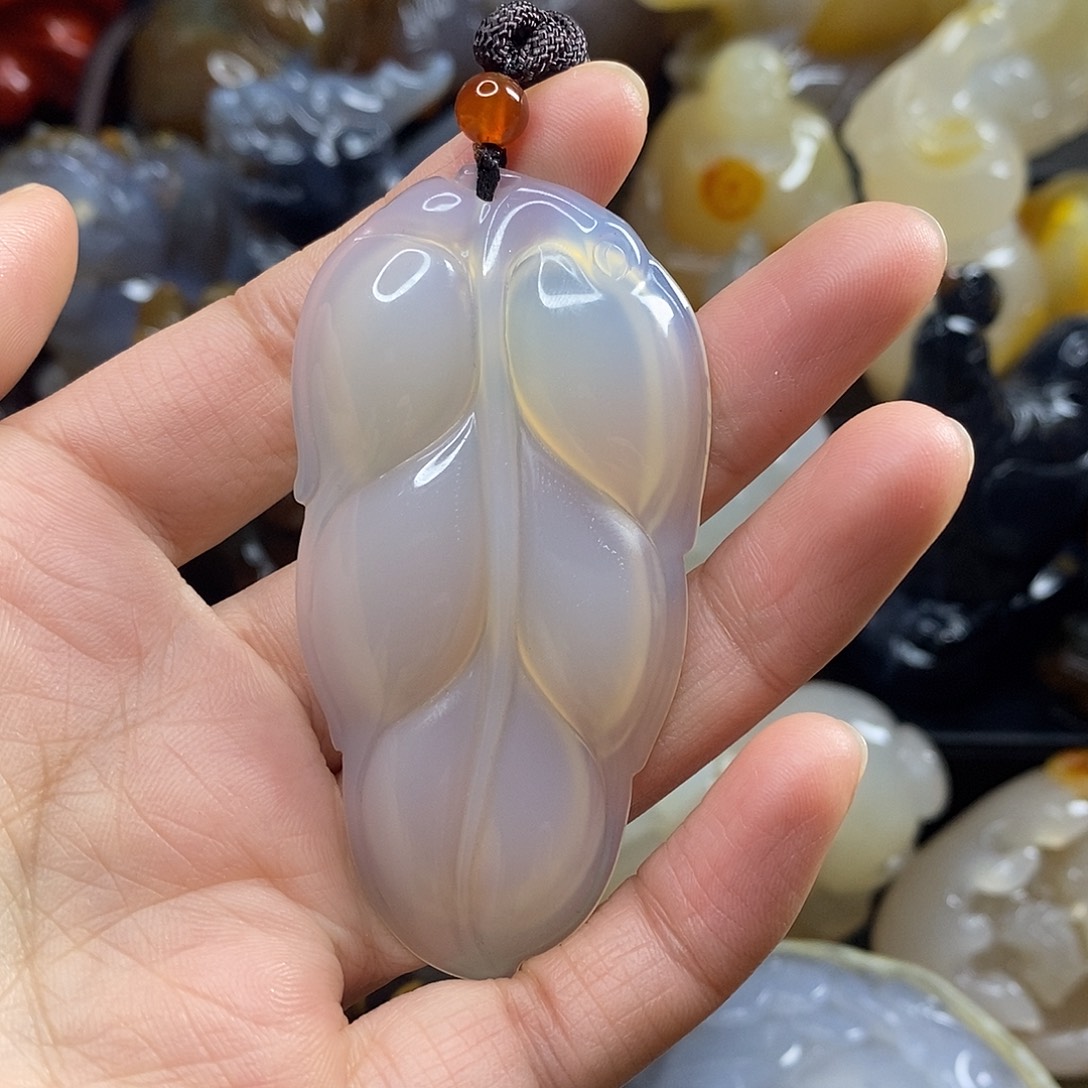 玛瑙/玉髓未镶嵌吊坠