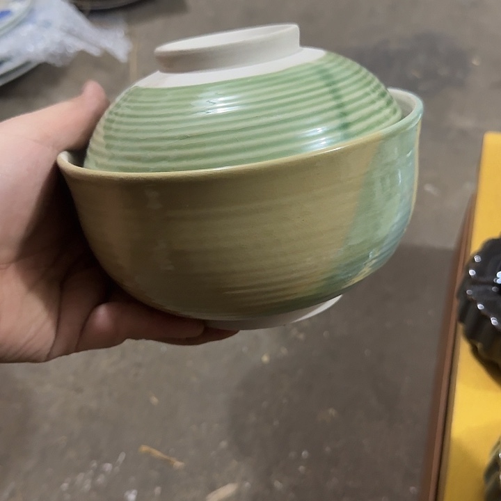 茶盏陶瓷盘子啥都有