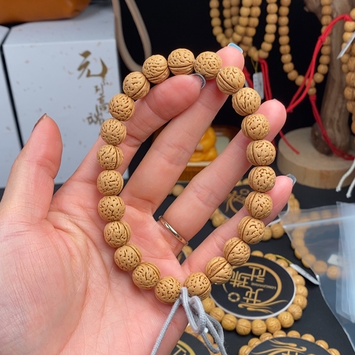 桃核手串玉化皮12 （尺寸误差0.5之间）
