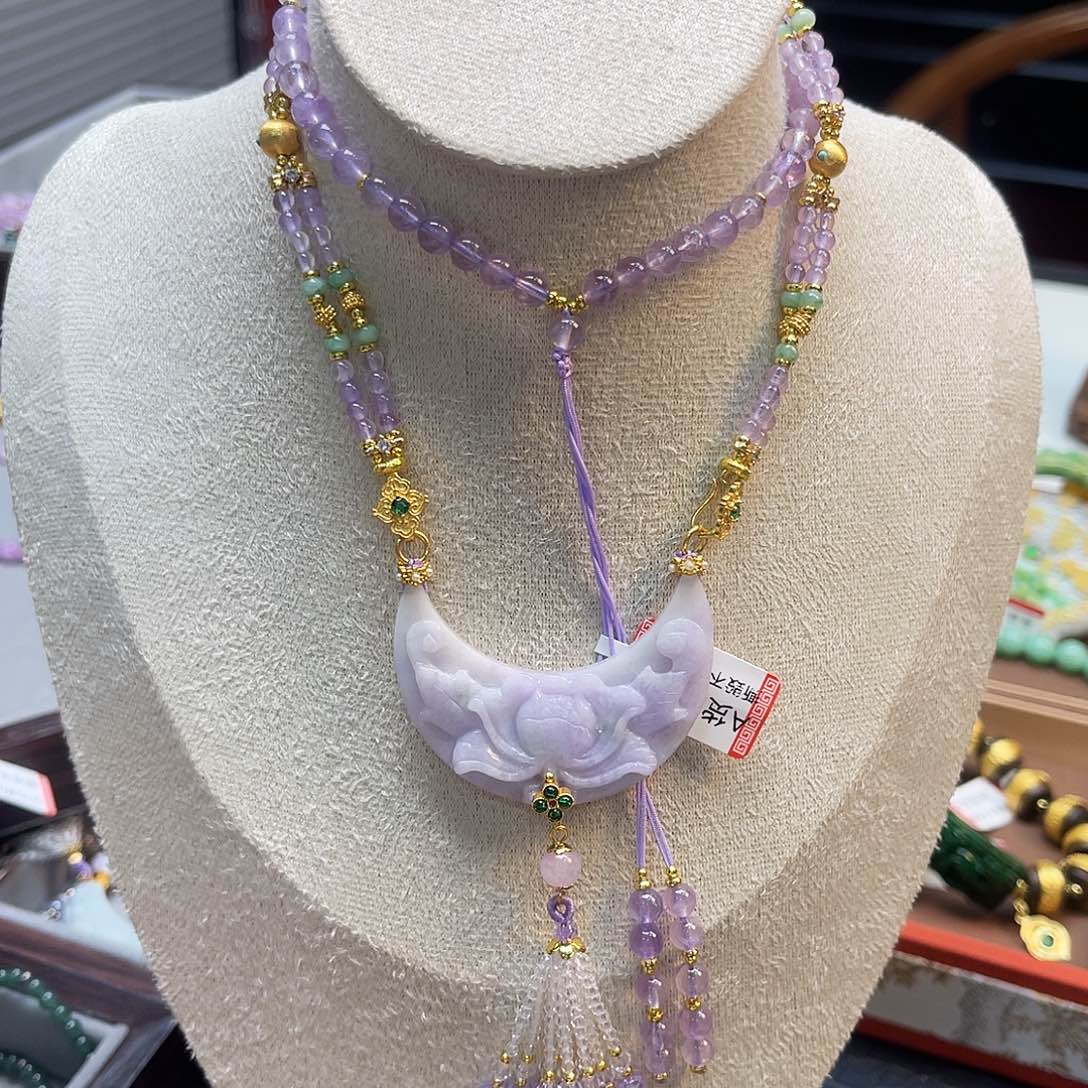 翡翠未镶嵌吊坠(赠链)炸