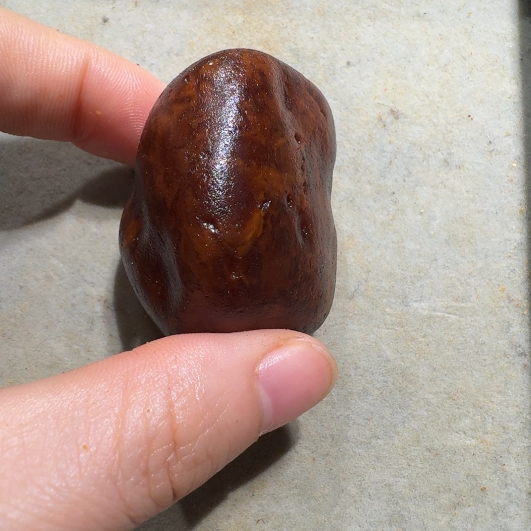 未镶嵌定制琥珀定制