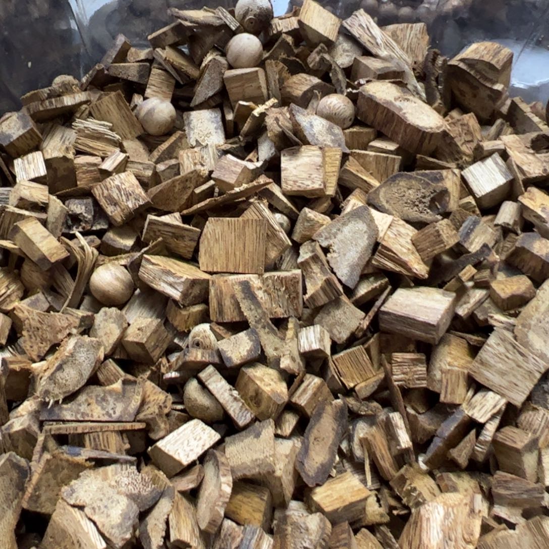 沉香碎屑沉香奇楠料100克