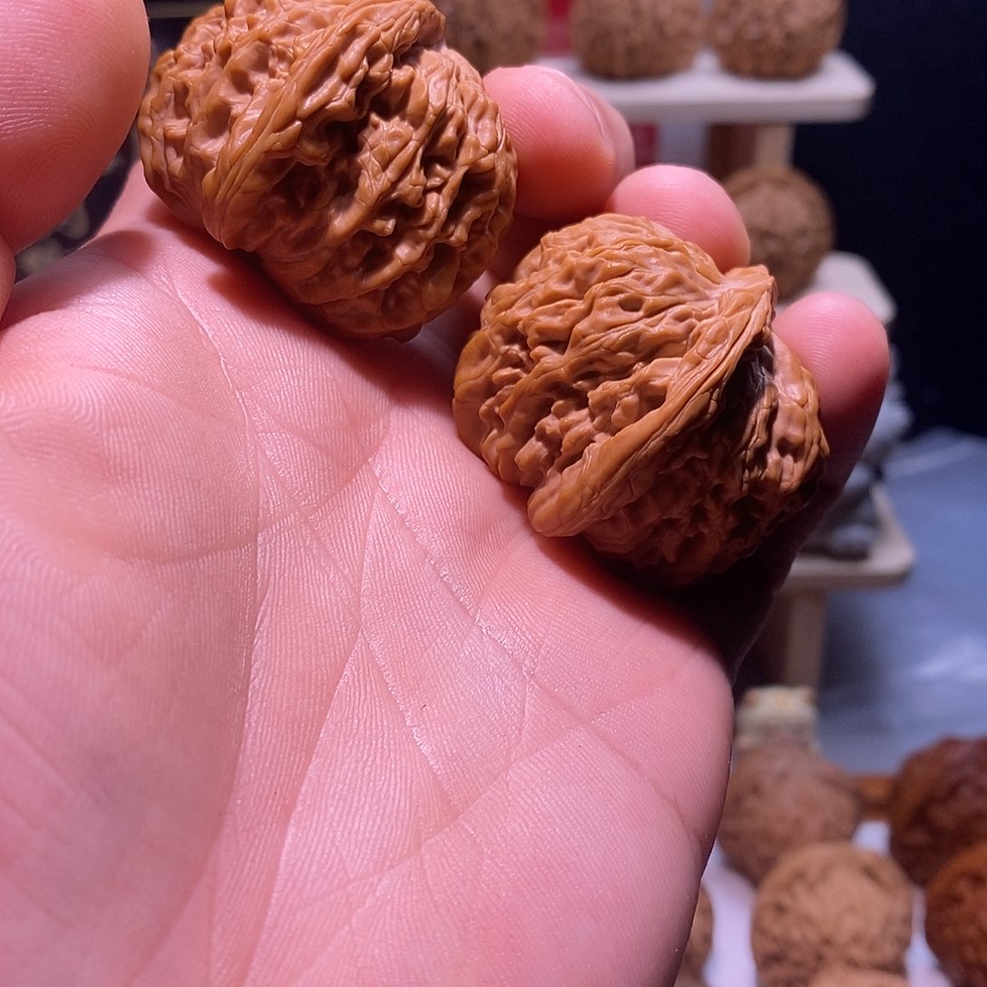 J***u文玩核桃吊坠42全品汉高楼