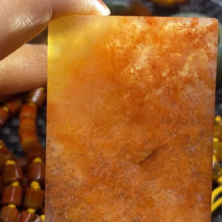 玛瑙/玉髓颈饰未镶嵌农*