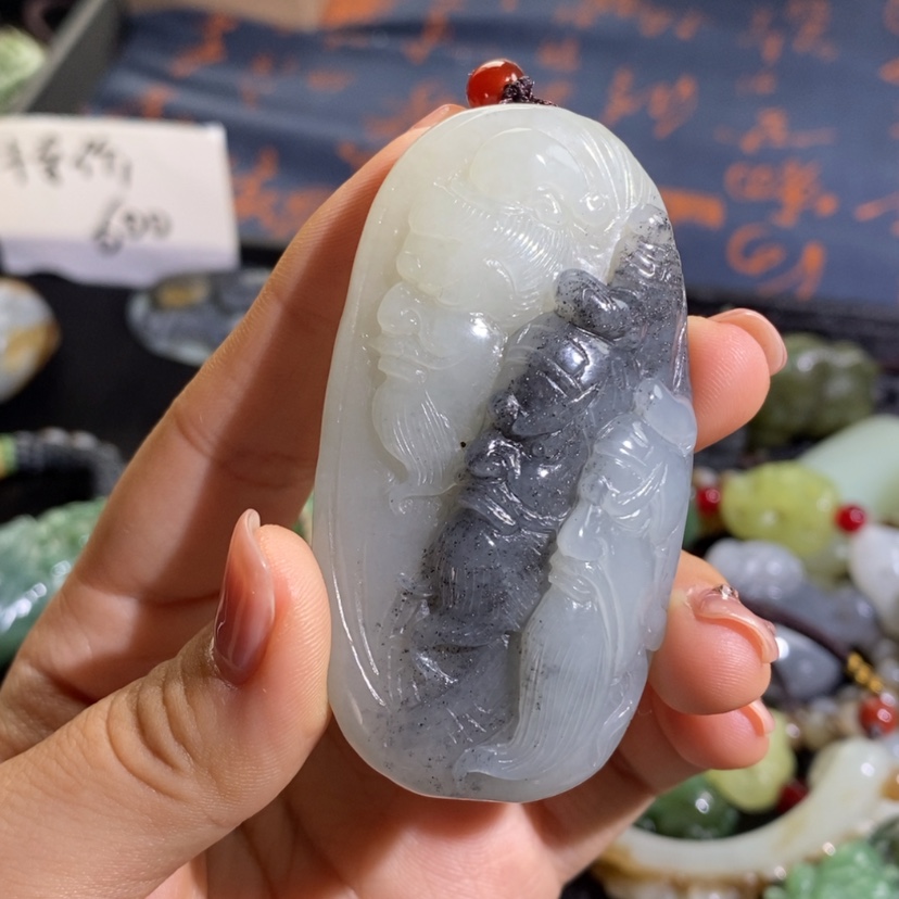 【闪购商品】未镶嵌和田玉把件穿**空