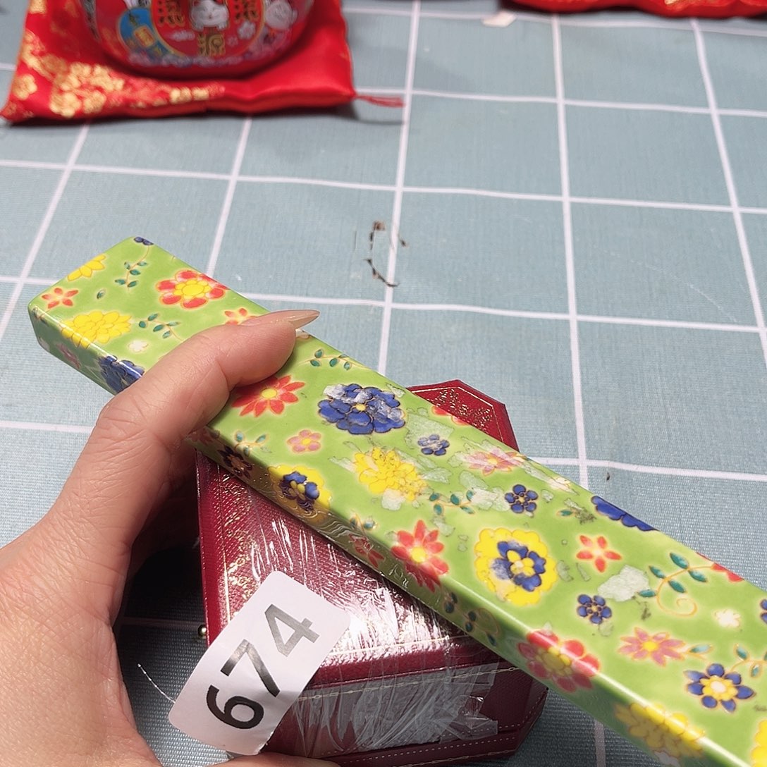 瓷片hhhhhhhhhhhhhhhh