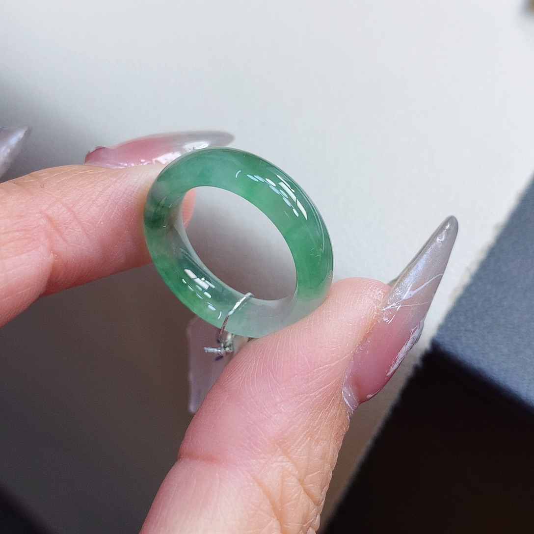 翡翠戒指未镶嵌12号