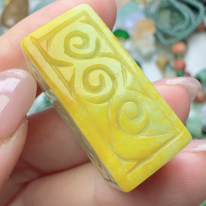 翡翠未镶嵌颈饰天然A货45