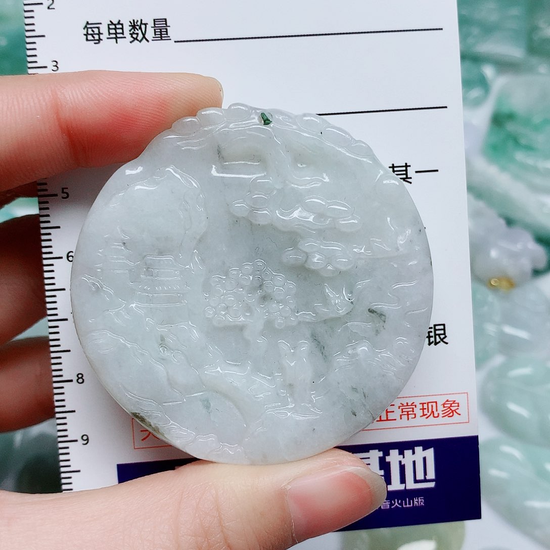 翡翠颈饰未镶嵌翡翠颈饰未镶嵌13945