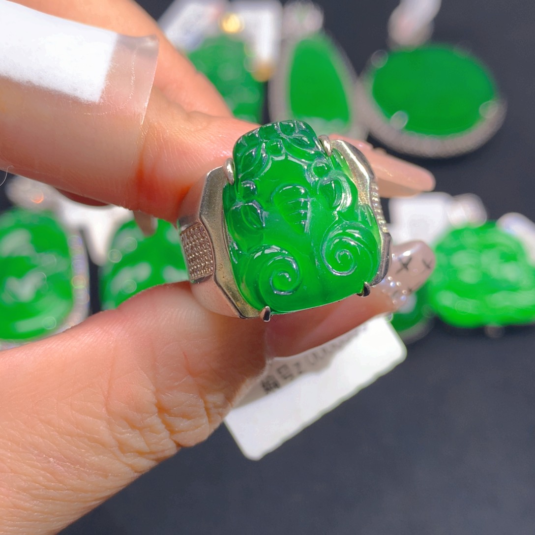 翡翠颈饰银S925镶嵌11111111111