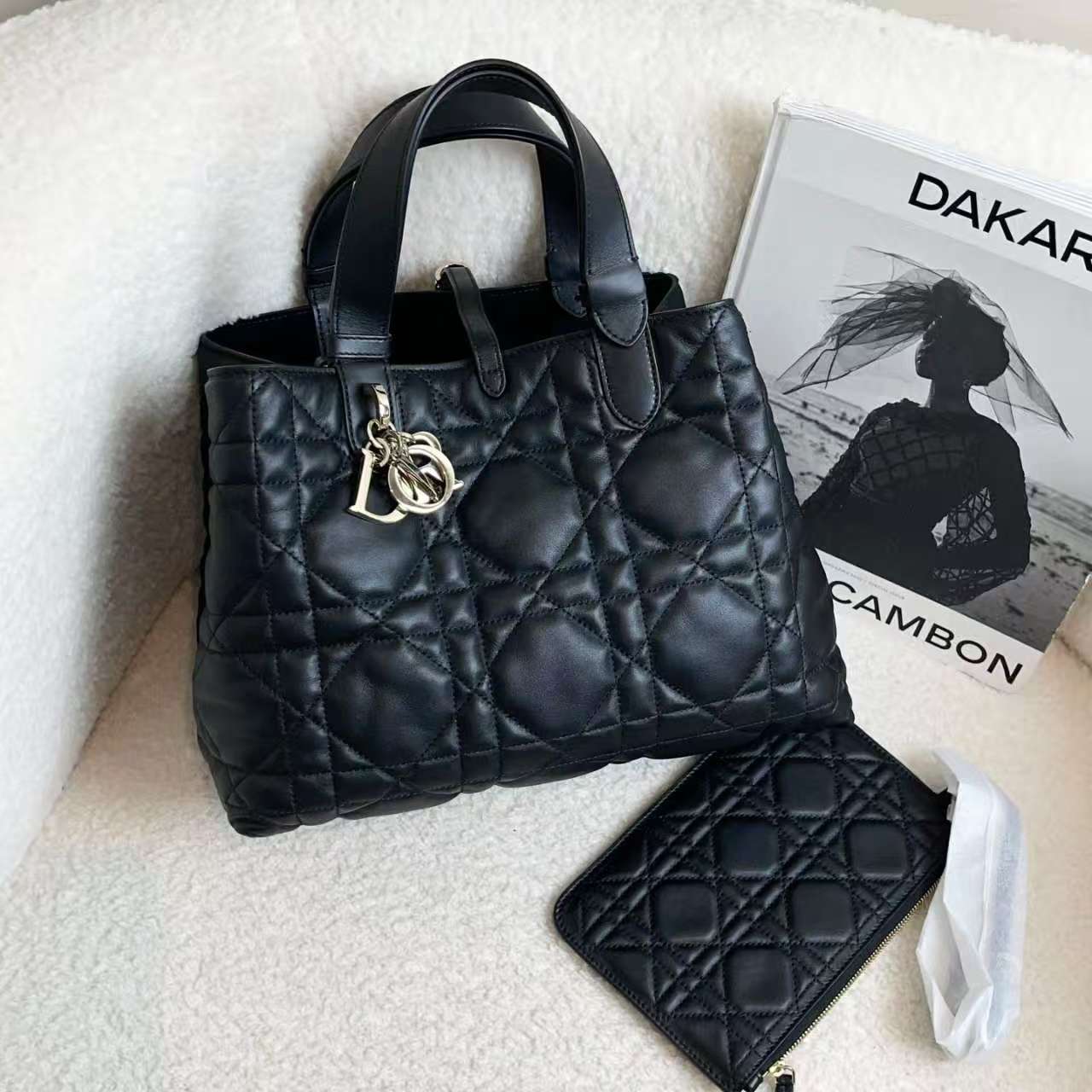 99新 DIOR/迪奥 Toujours 中号包/20717174/12期免息/代卖服务