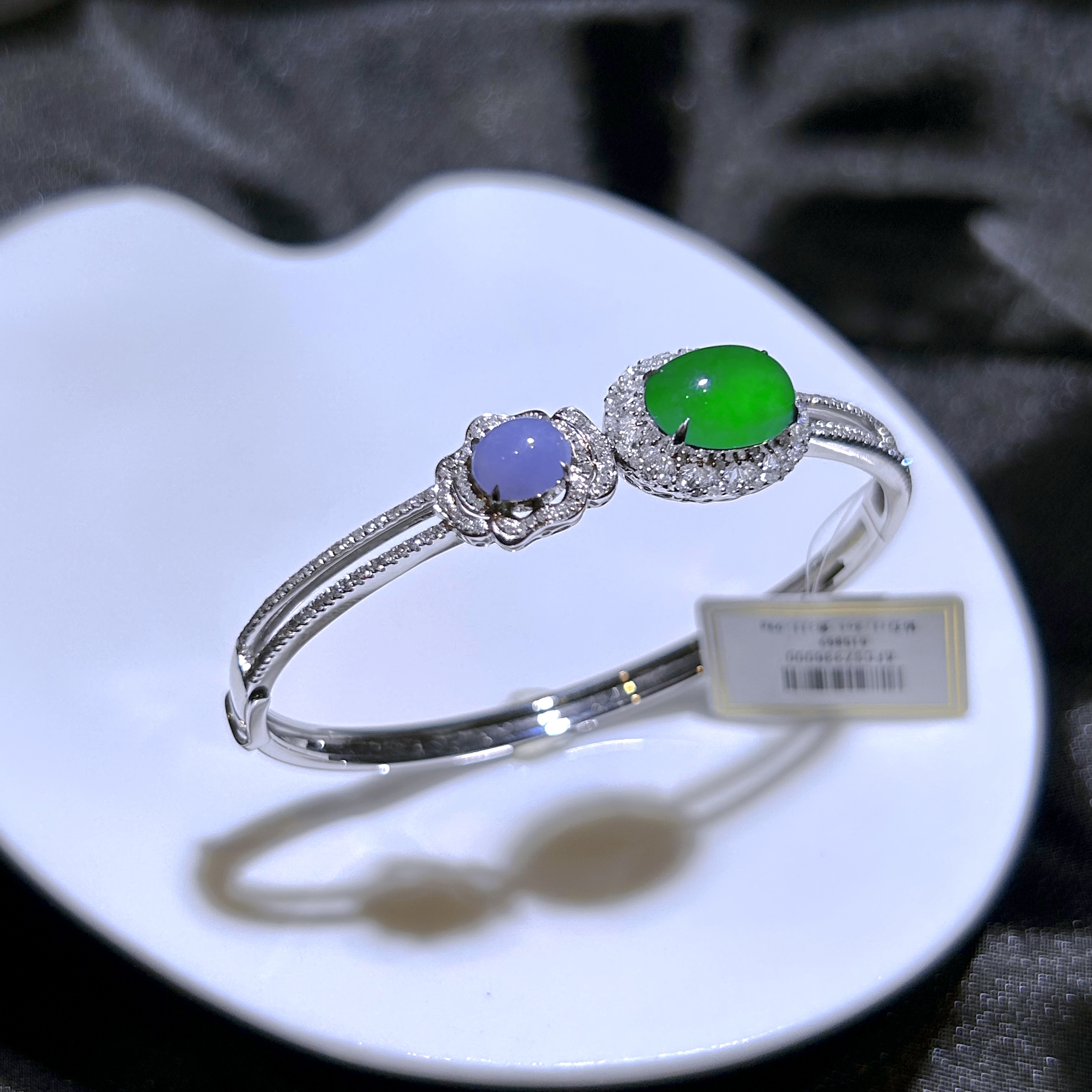 18K金翡翠手镯-A62