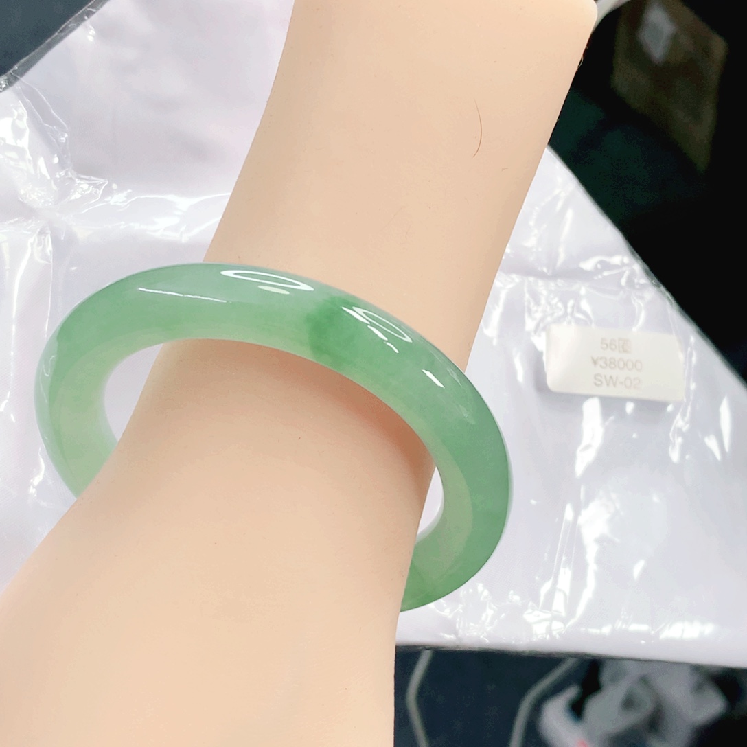 翡翠未镶嵌手镯56