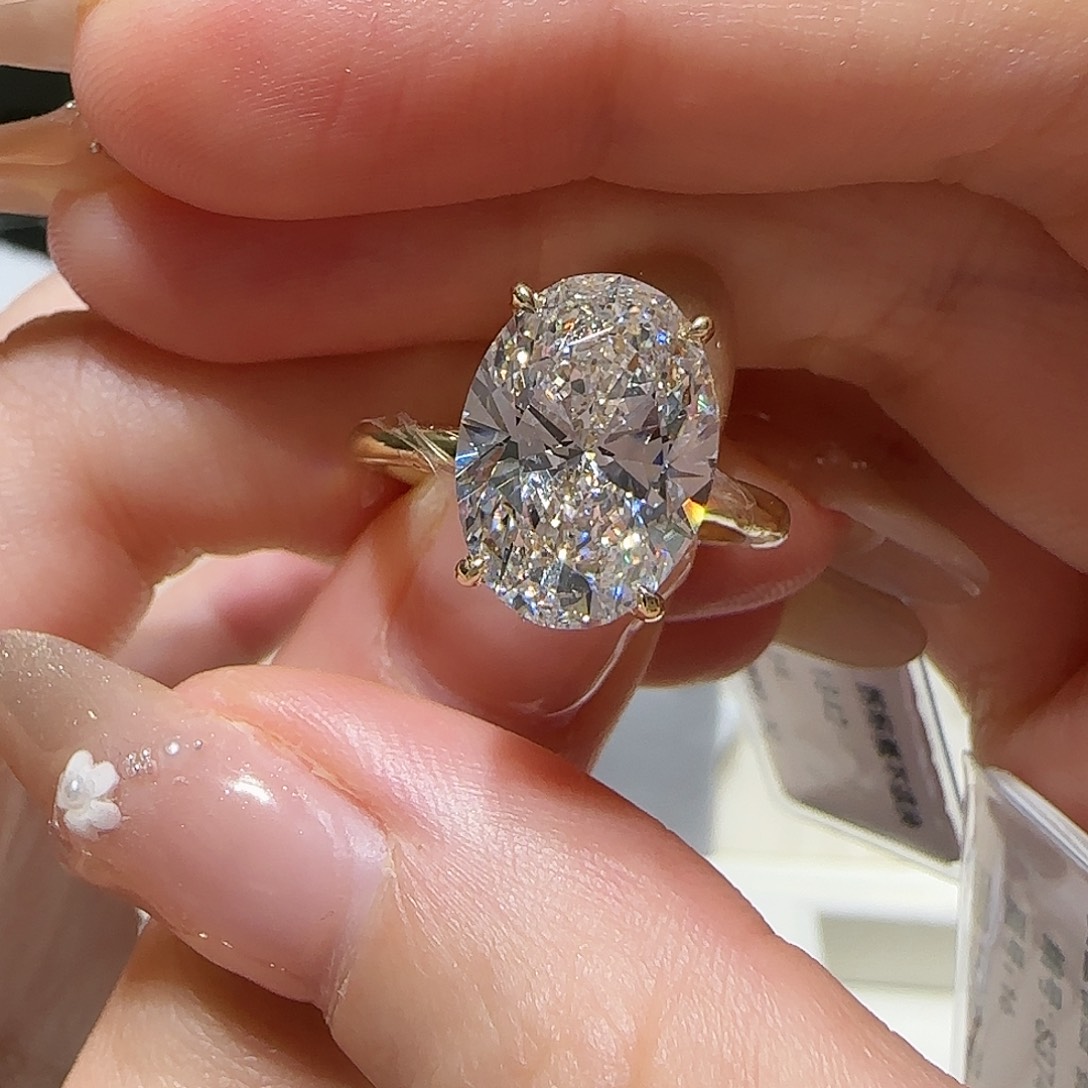 18K金镶嵌实验室培育钻石5克拉海莉igi 13