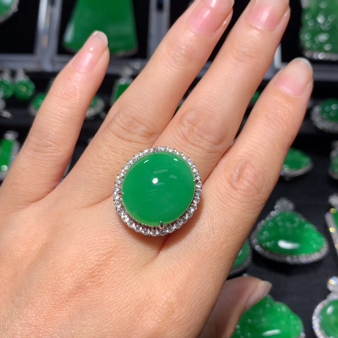 吊坠(不含链)18K金镶嵌翡翠翡翠