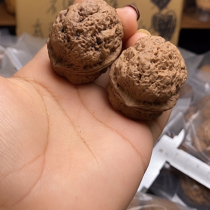 文玩核桃把件      41h