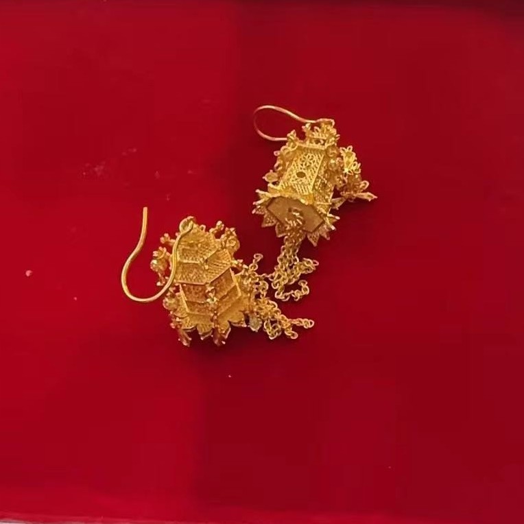 足金999黄金耳饰 