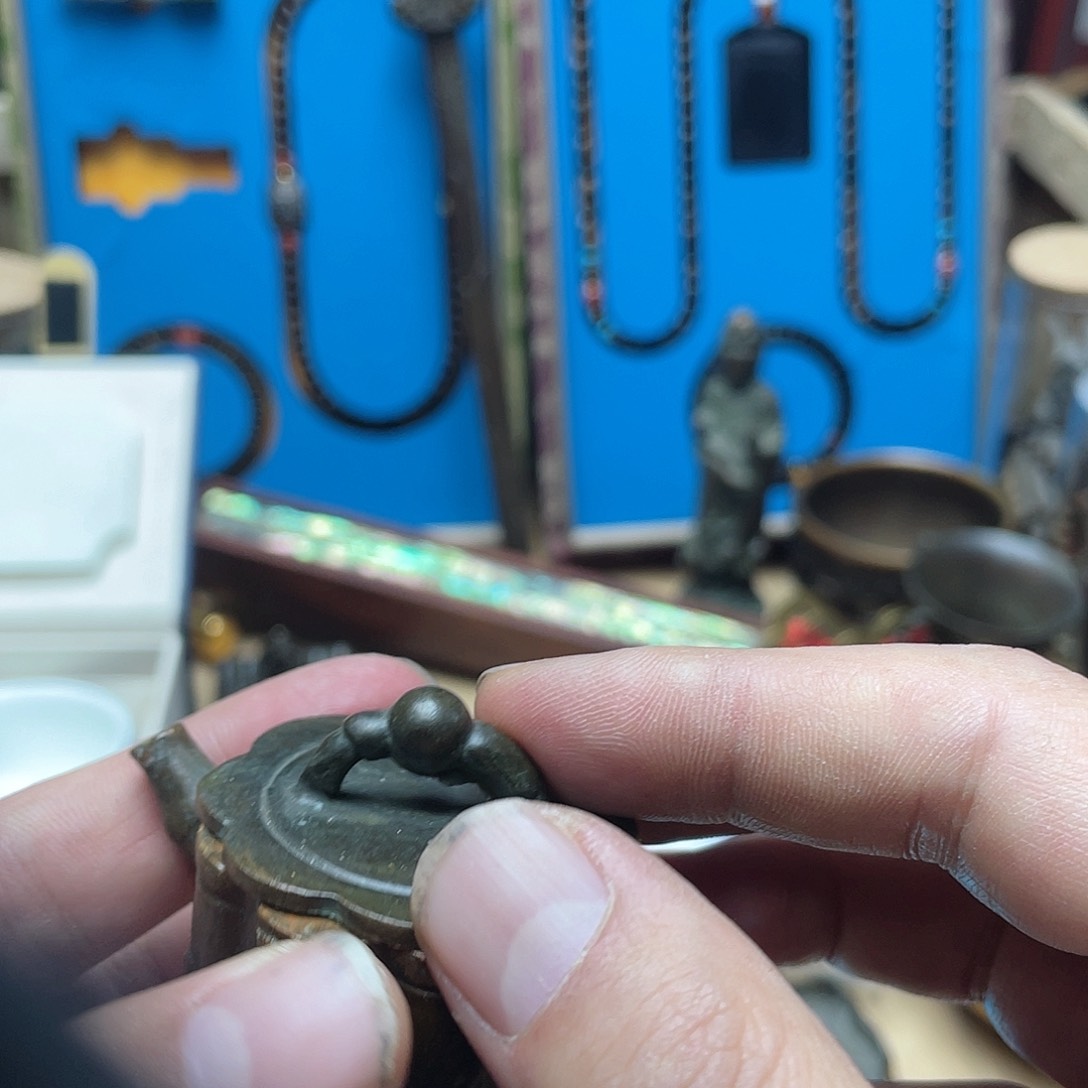 滴血莲花菩提吊坠