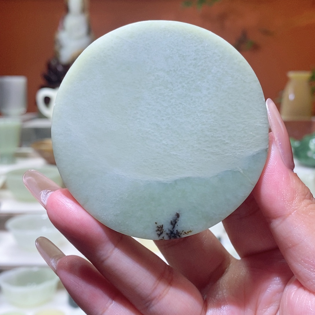 未镶嵌和田玉摆件新疆和田玉山料杯垫