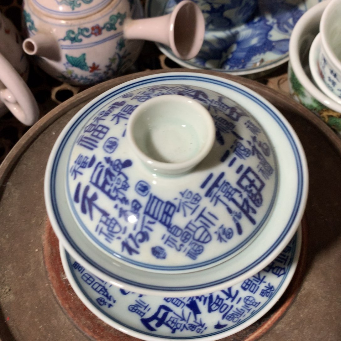 高端大气上档次瓷器。