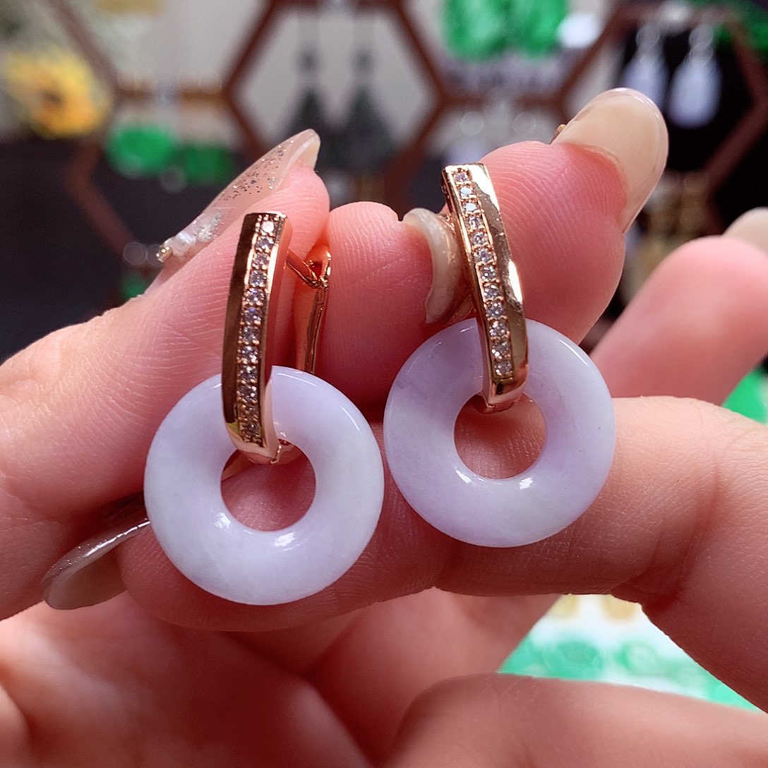 翡翠耳饰未镶嵌天然翡翠